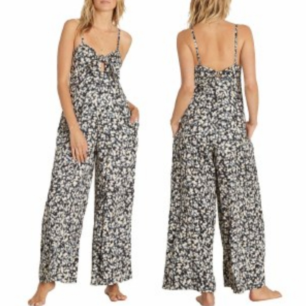 Billabong front tie jumpsuit, black floral, size large